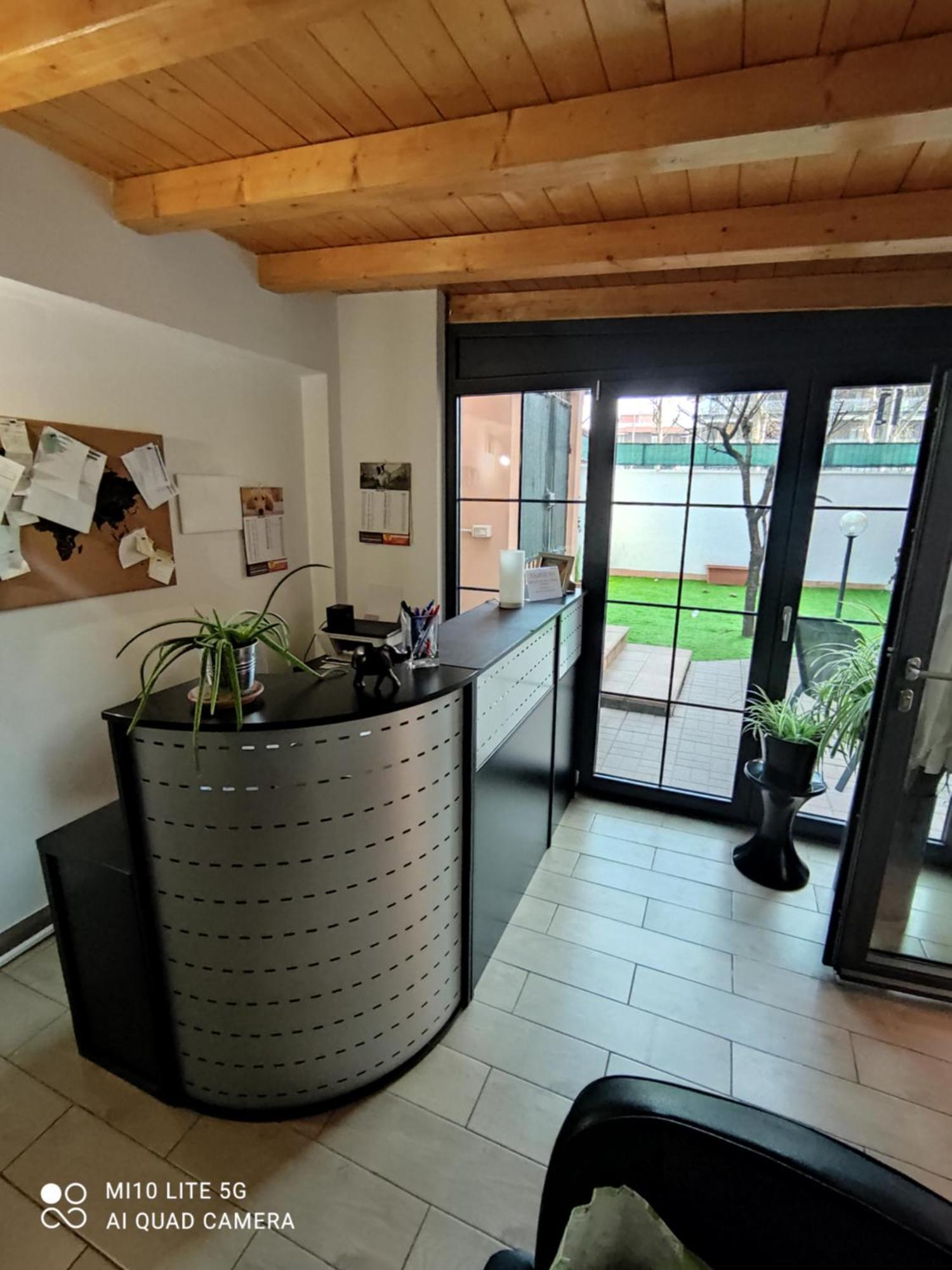 Hostal D'Annunzio House 체사노보스코네 외부 사진